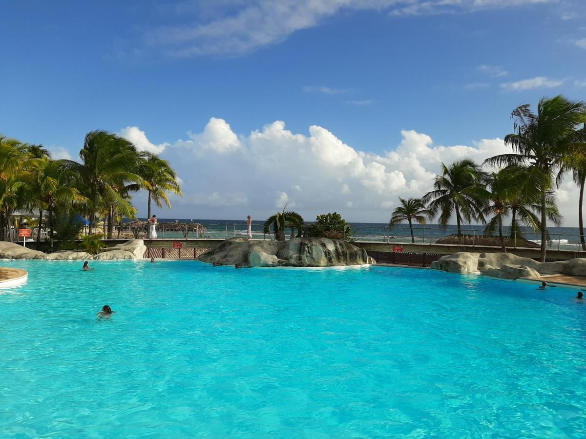 F3 _ Kaz Ananas Passion Au Manganao Saint-Francois (Grande-Terre) Exterior foto
